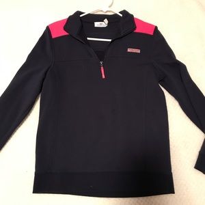 Vineyard Vines sweatshirt